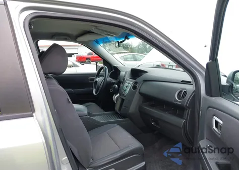 2011 Honda Pilot Lx z USA, uszkodzony, nr VIN 5FNYF4H29BB058546